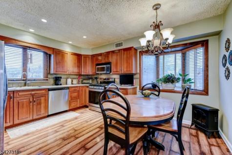 52 Ashburn Road Wayne NJ 07470