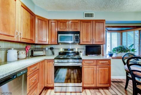 52 Ashburn Road Wayne NJ 07470