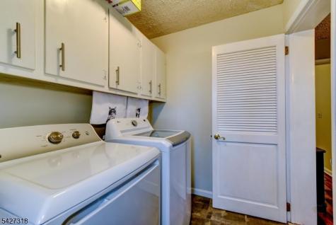 52 Ashburn Road Wayne NJ 07470