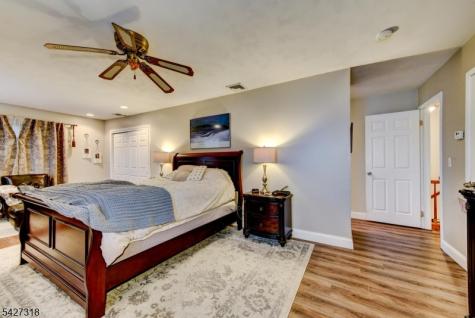 52 Ashburn Road Wayne NJ 07470