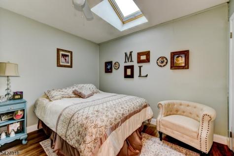 52 Ashburn Road Wayne NJ 07470