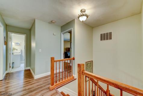 52 Ashburn Road Wayne NJ 07470