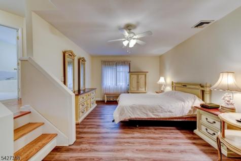 52 Ashburn Road Wayne NJ 07470