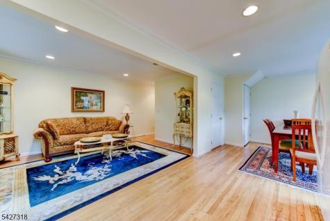 52 Ashburn Road Wayne NJ 07470
