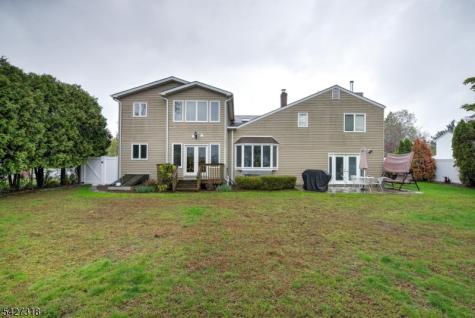 52 Ashburn Road Wayne NJ 07470
