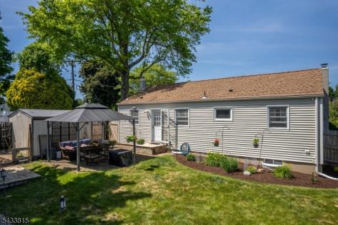 1 Bass Drive Roxbury NJ 07876
