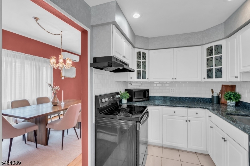 21 Mcguire Street Woodbridge NJ 08840