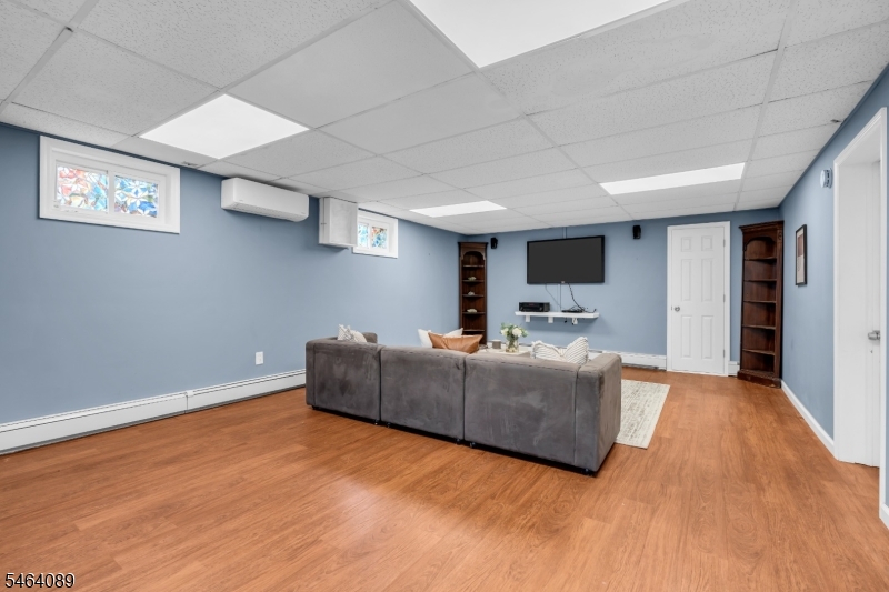 21 Mcguire Street Woodbridge NJ 08840