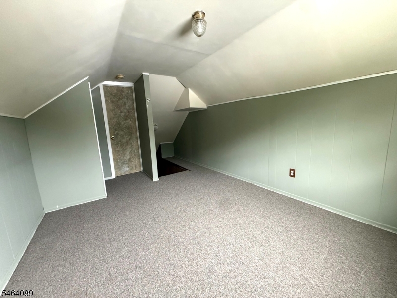 21 Mcguire Street Woodbridge NJ 08840