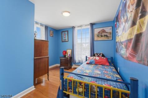 13 New Street Washington NJ 07882