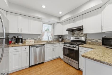 13 New Street Washington NJ 07882