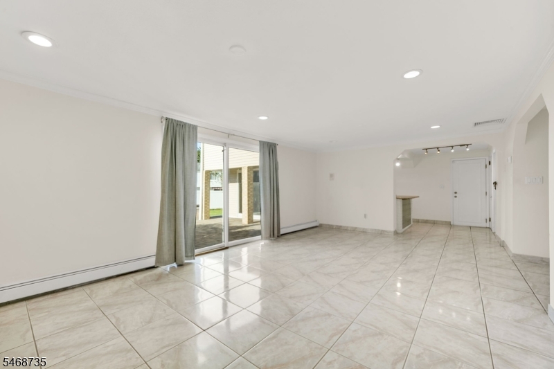 2500 Jay Place Union NJ 07083
