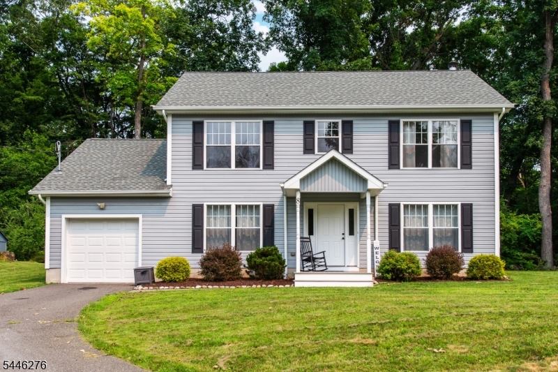 8 Spruce Drive Green NJ 07821