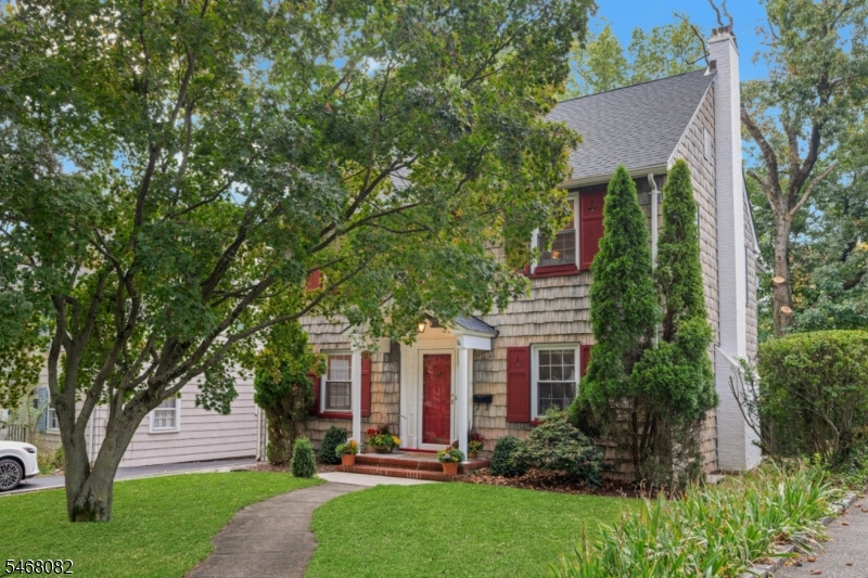 17 Howard Street Verona NJ 07044