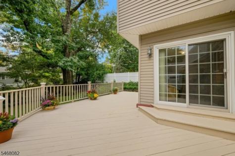 17 Howard Street Verona NJ 07044
