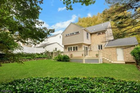 17 Howard Street Verona NJ 07044