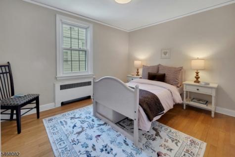 17 Howard Street Verona NJ 07044