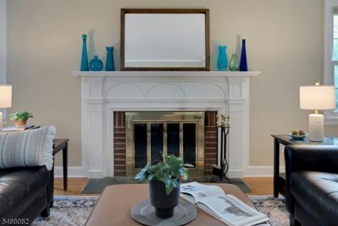 17 Howard Street Verona NJ 07044