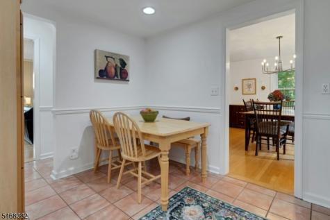 17 Howard Street Verona NJ 07044