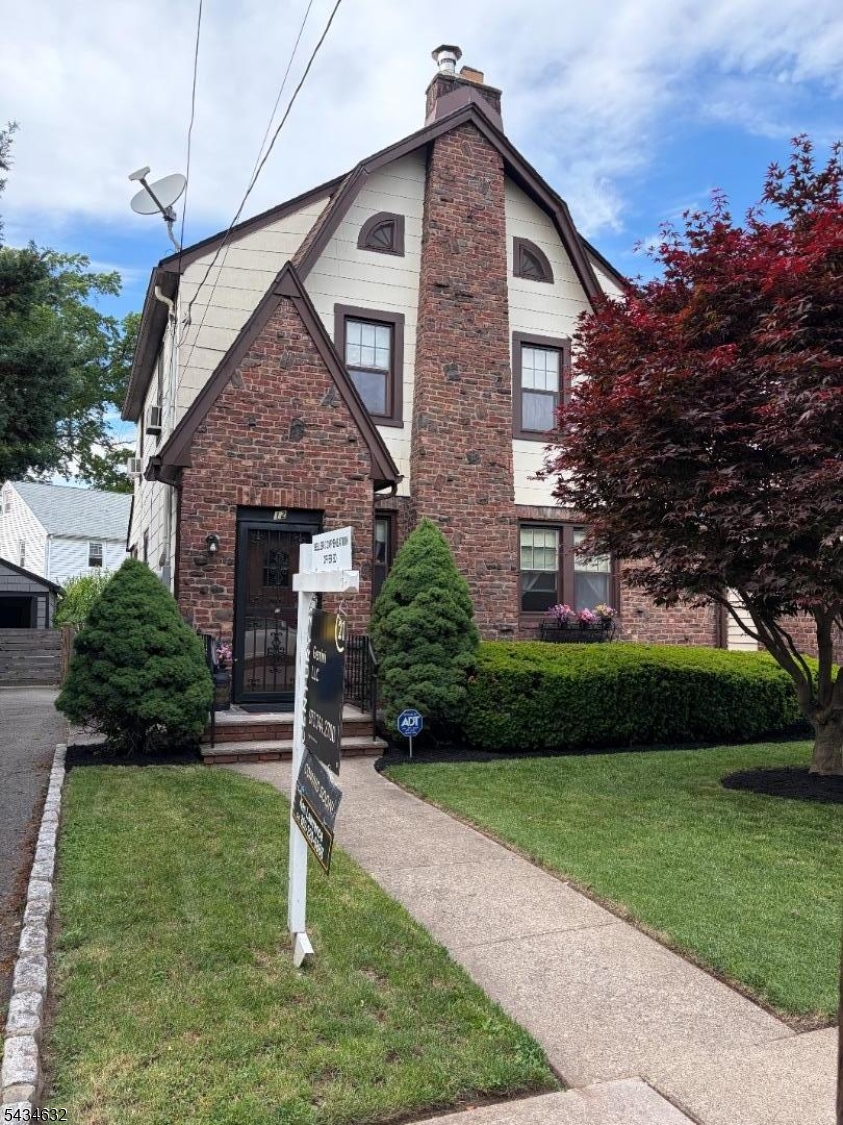 12 Ferncliff Road Bloomfield NJ 07003