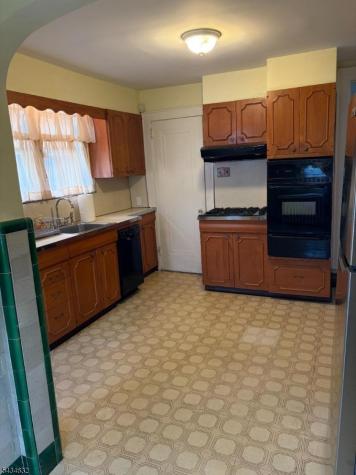 12 Ferncliff Road Bloomfield NJ 07003