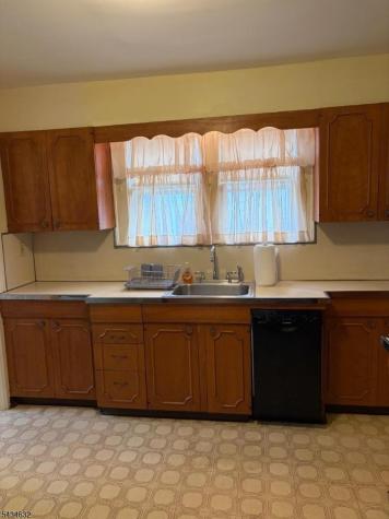 12 Ferncliff Road Bloomfield NJ 07003