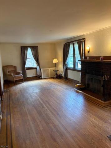 12 Ferncliff Road Bloomfield NJ 07003