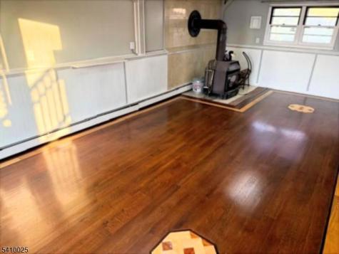 21 Normandy Circle Hopatcong NJ 07843