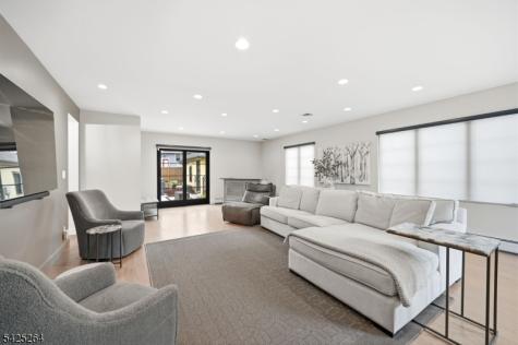 11 Ashton Place Glen Rock NJ 07452