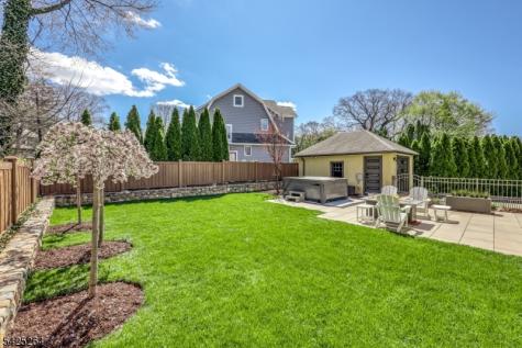11 Ashton Place Glen Rock NJ 07452