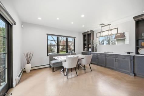 11 Ashton Place Glen Rock NJ 07452