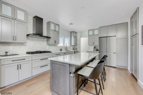 11 Ashton Place Glen Rock NJ 07452