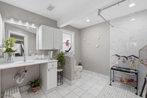 32 Willard Street Garfield NJ 07026