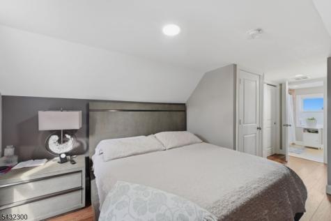 32 Willard Street Garfield NJ 07026