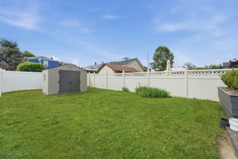32 Willard Street Garfield NJ 07026