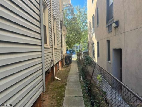 68 Danforth Avenue Jersey City NJ 07305