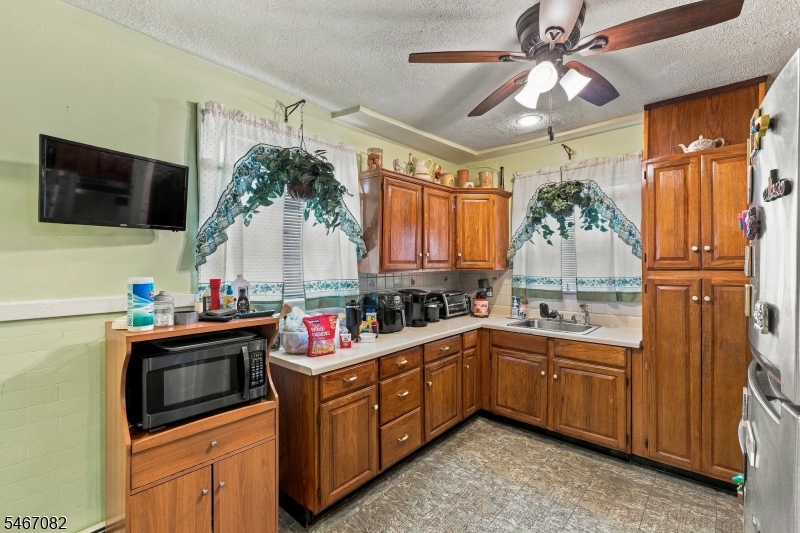 145 Ivy Street Newark NJ 07106