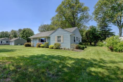 68 Comly Road Lincoln Park NJ 07035