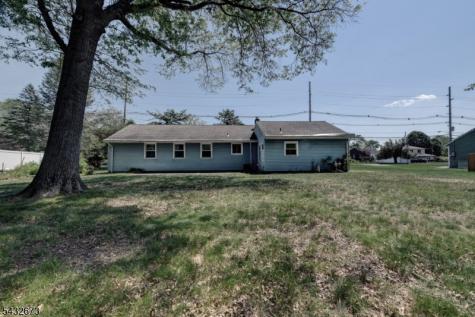 68 Comly Road Lincoln Park NJ 07035