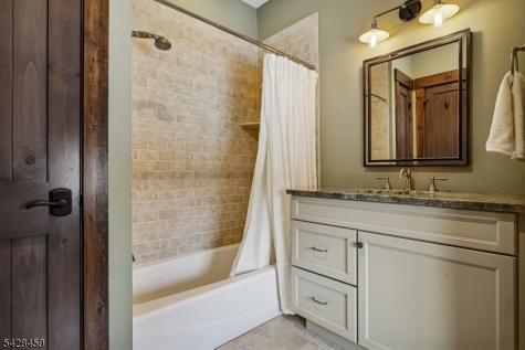 89 Mosle Road Peapack Gladstone NJ 07931