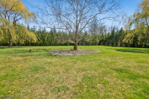 89 Mosle Road Peapack Gladstone NJ 07931