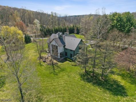 89 Mosle Road Peapack Gladstone NJ 07931