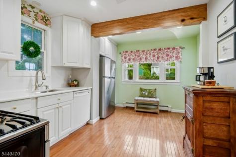 43 Woodside Terrace West Orange NJ 07052