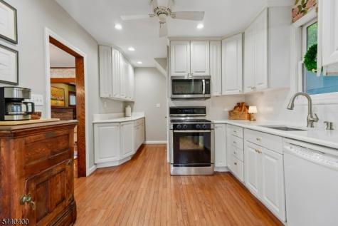 43 Woodside Terrace West Orange NJ 07052
