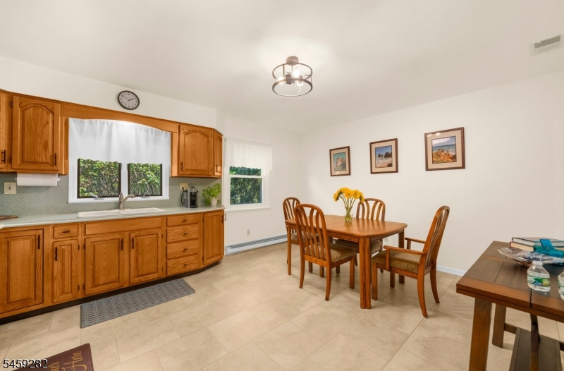 17 Ridge Road Raritan NJ 08822