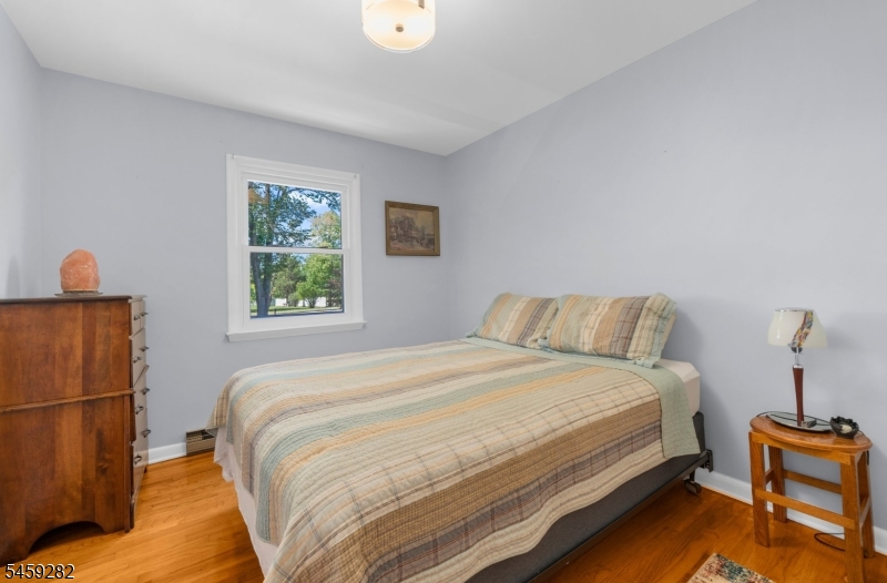 17 Ridge Road Raritan NJ 08822