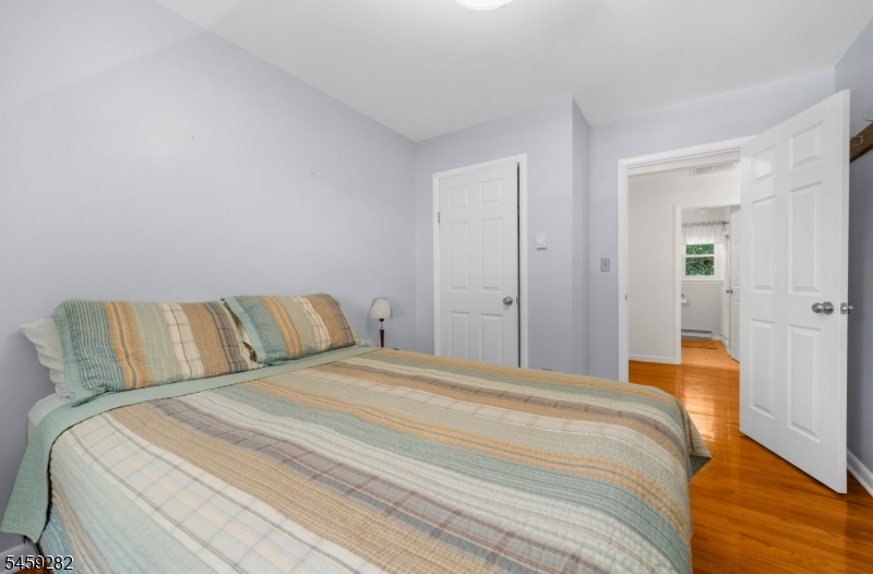 17 Ridge Road Raritan NJ 08822