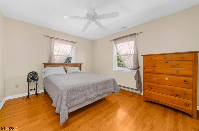 17 Ridge Road Raritan NJ 08822