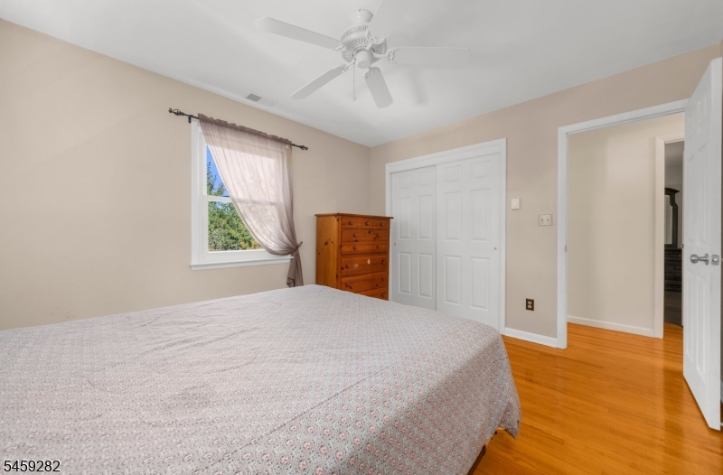 17 Ridge Road Raritan NJ 08822