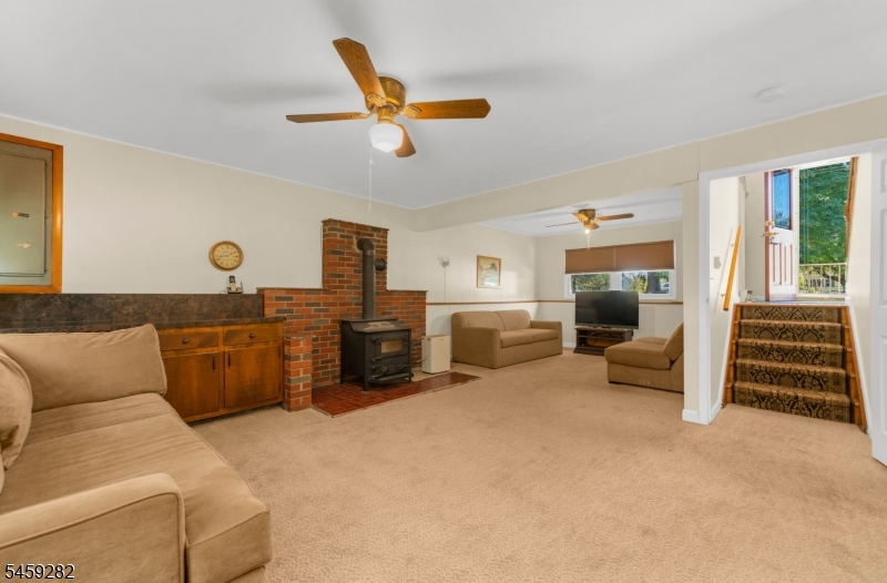 17 Ridge Road Raritan NJ 08822